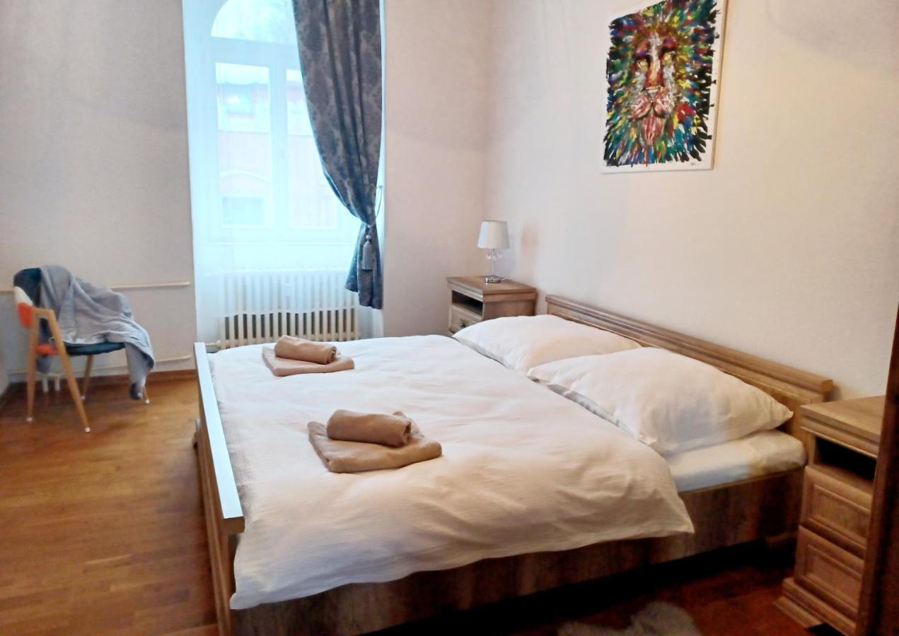 Apartment Hlavni Marianske Lazne Exterior photo